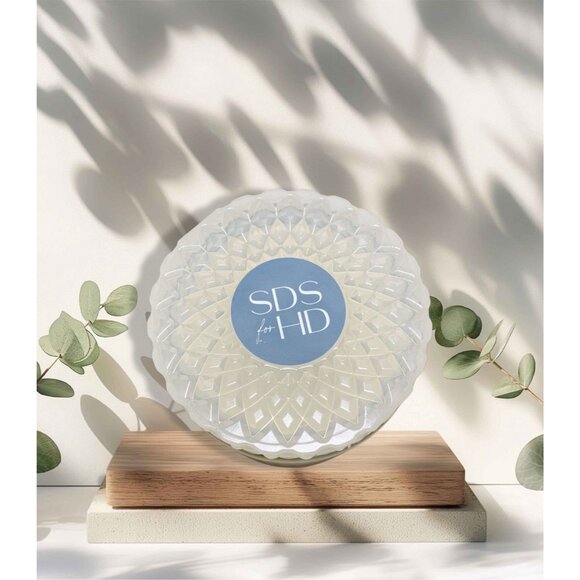 SDS FOR HD Velvet Vanilla Fragranced Candle 13.6 oz. Glass Jar - Picture 2 of 4